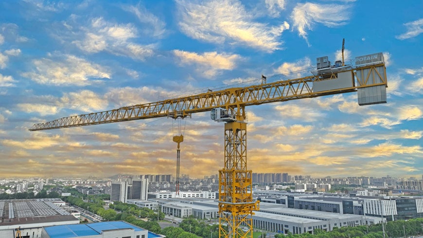 Manitowoc launches largest topless tower crane from Asia Range 